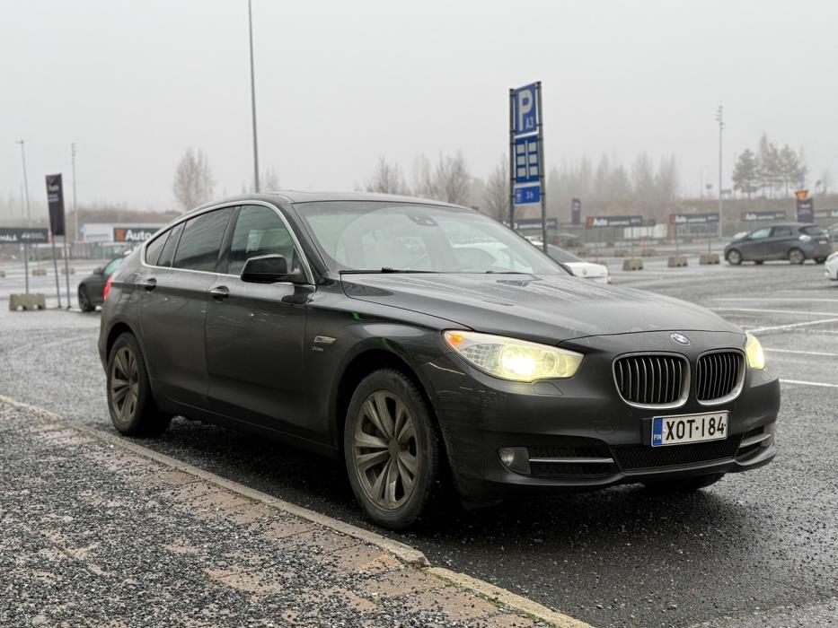 BMW 530 2012
