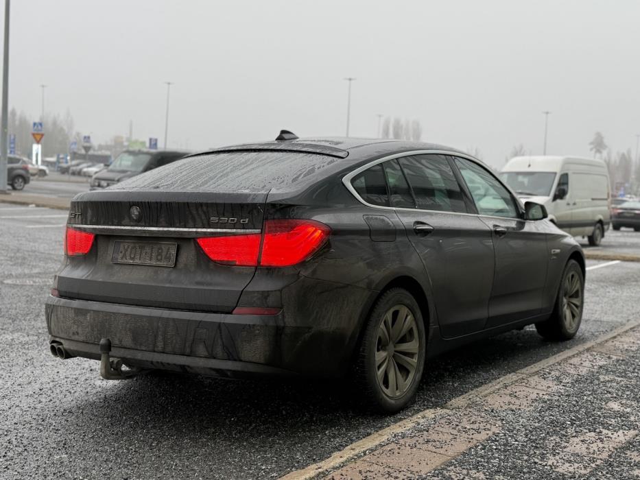 BMW 530 2012