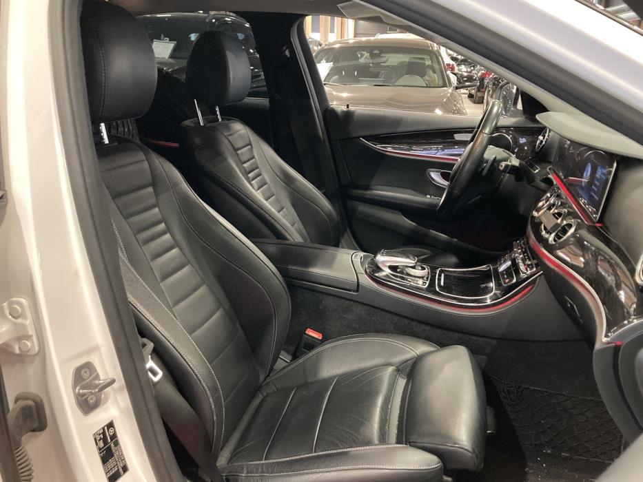 MERCEDES-BENZ E 2016