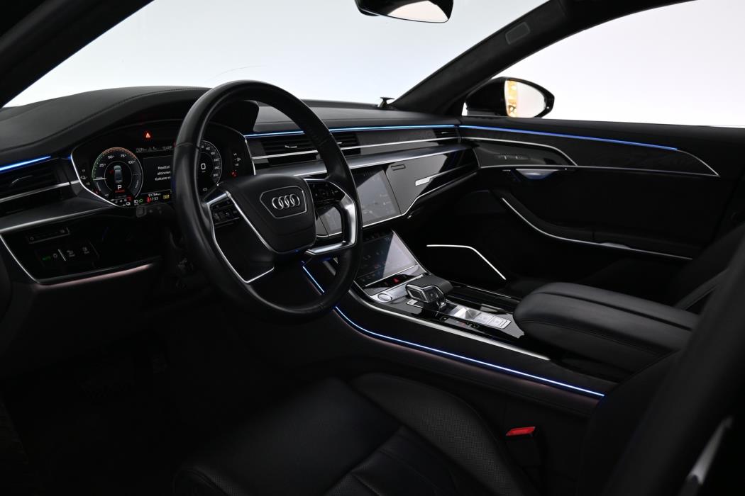 AUDI A8 2020
