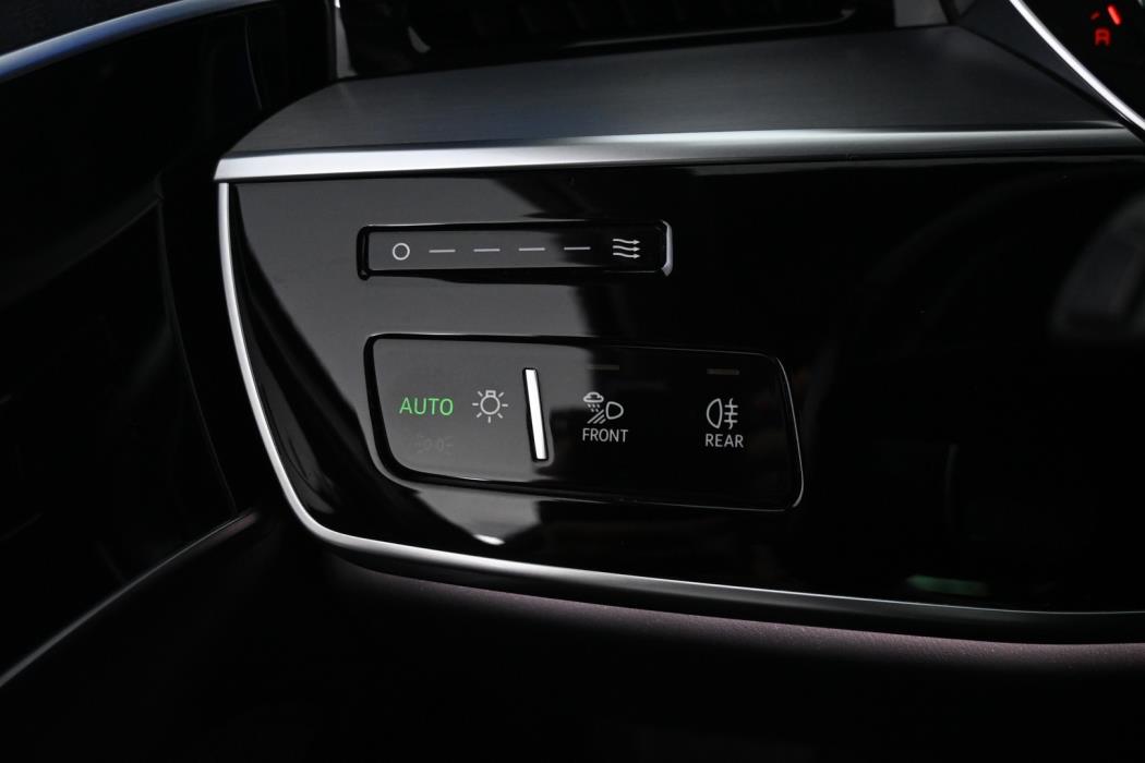 AUDI A8 2020