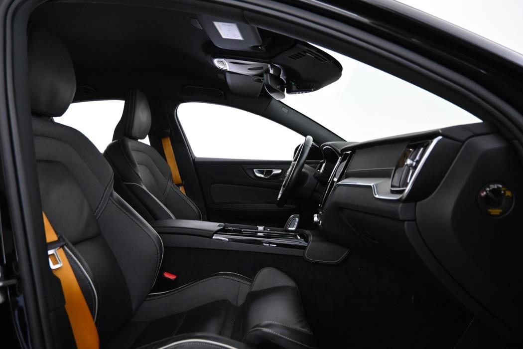VOLVO S60 2021