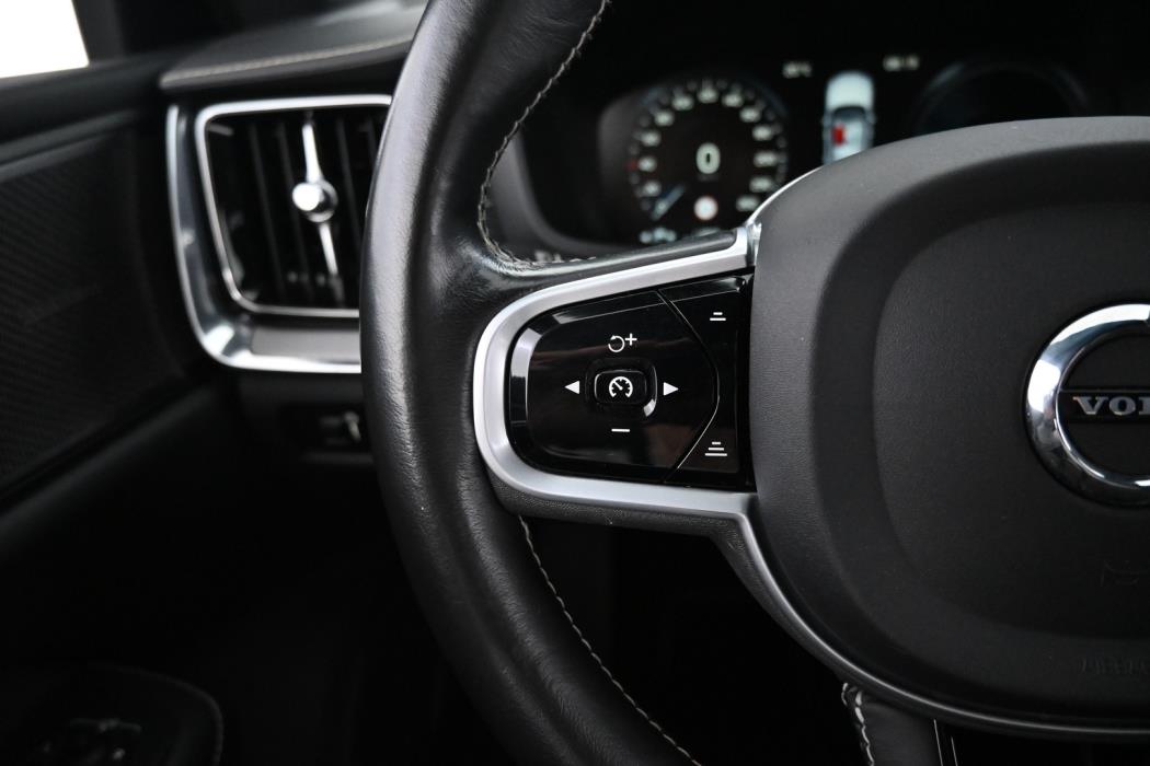 VOLVO S60 2021