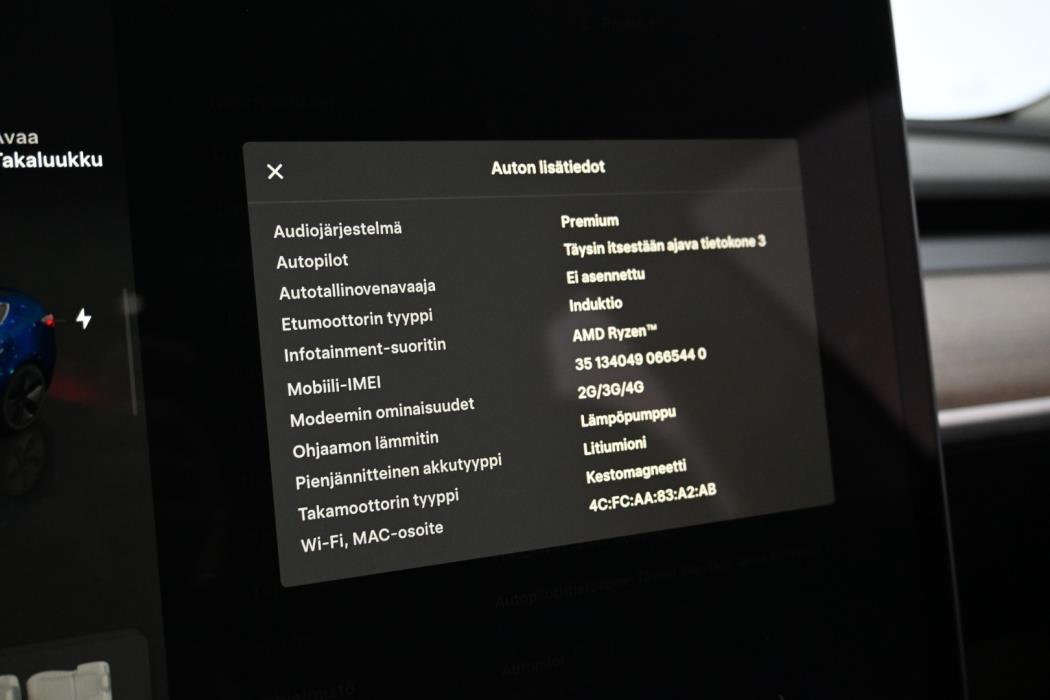 TESLA Model 3 2023
