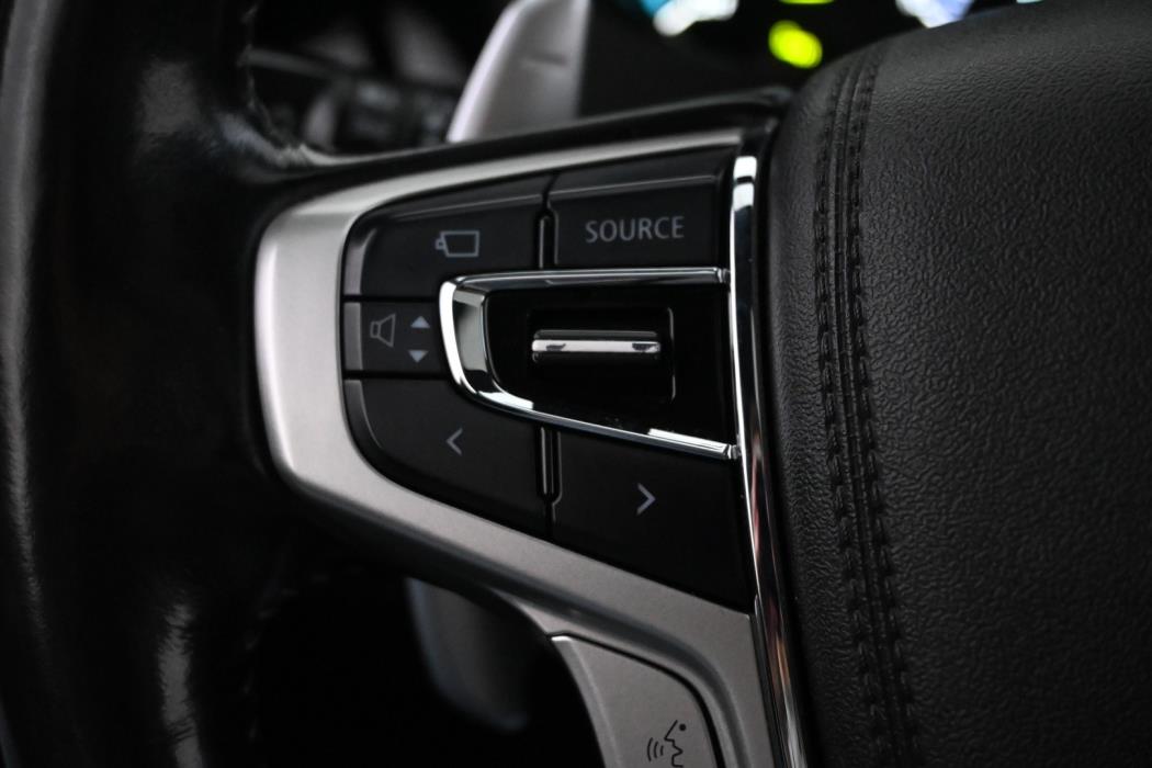 MITSUBISHI OUTLANDER PHEV 2019