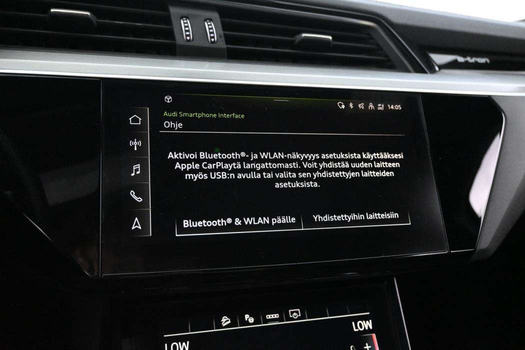 AUDI e-tron 2021