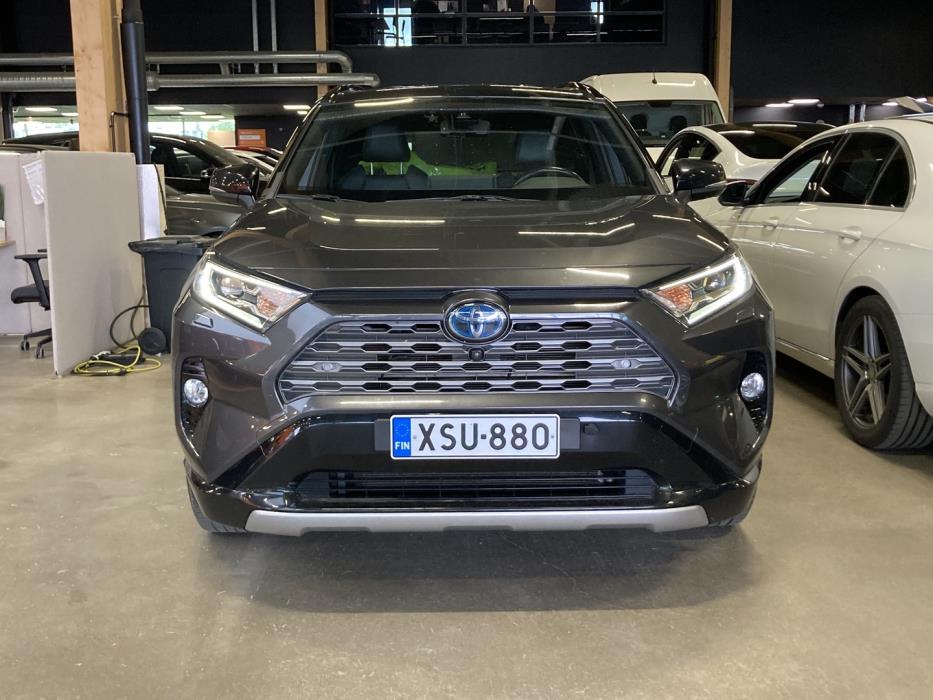 TOYOTA RAV4 2020