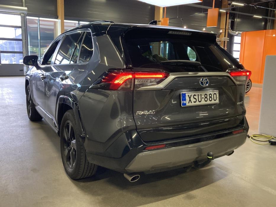 TOYOTA RAV4 2020