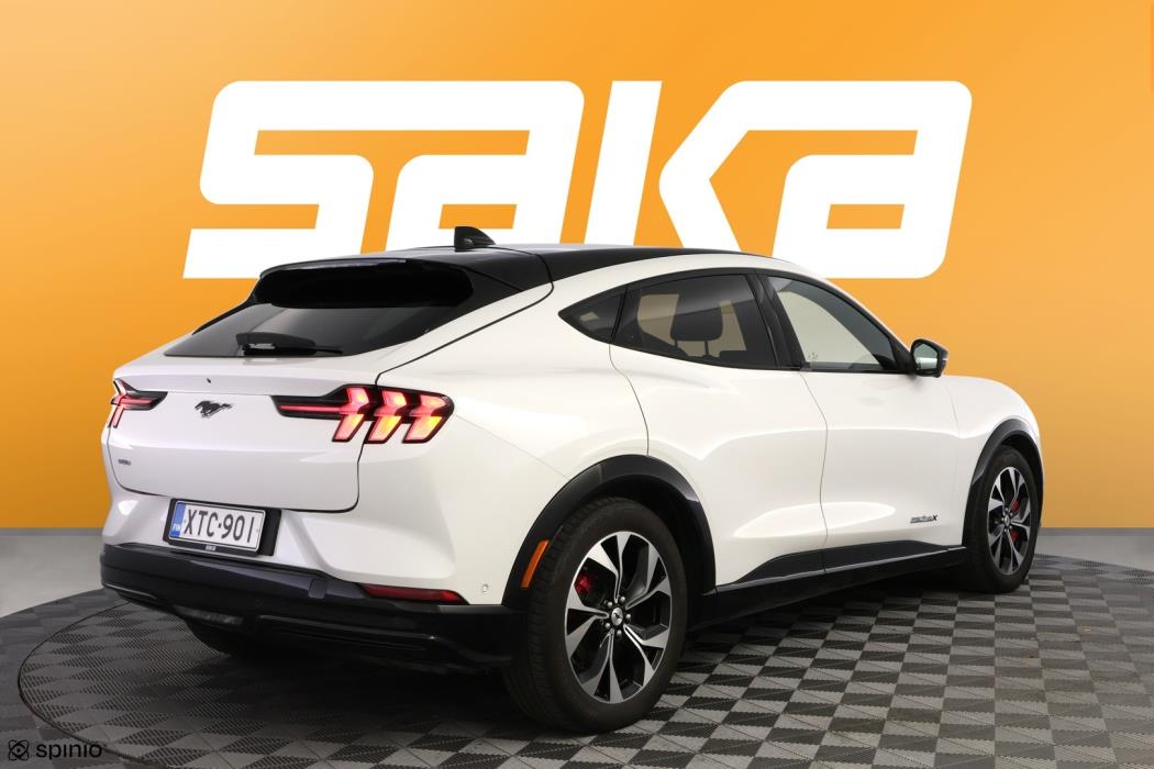 FORD Mustang Mach-E 2021