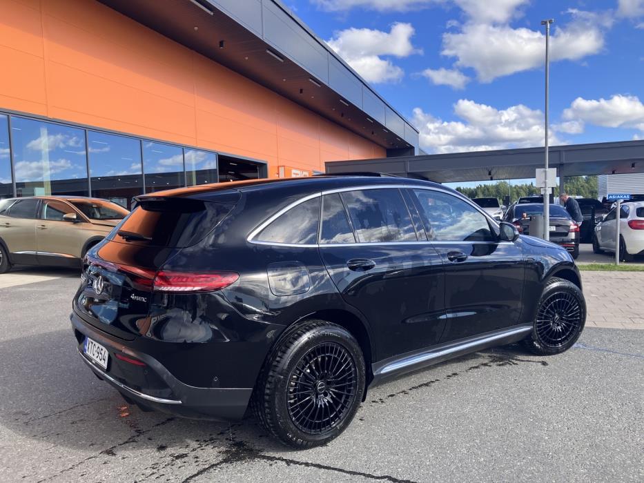 MERCEDES-BENZ EQC 2023