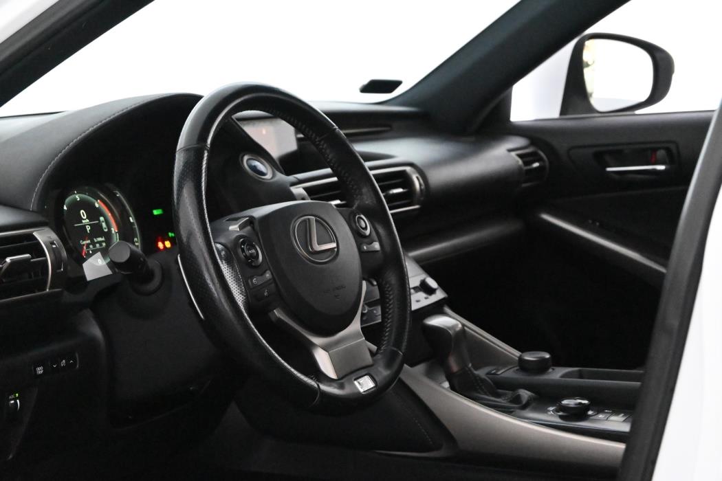 LEXUS IS 2013