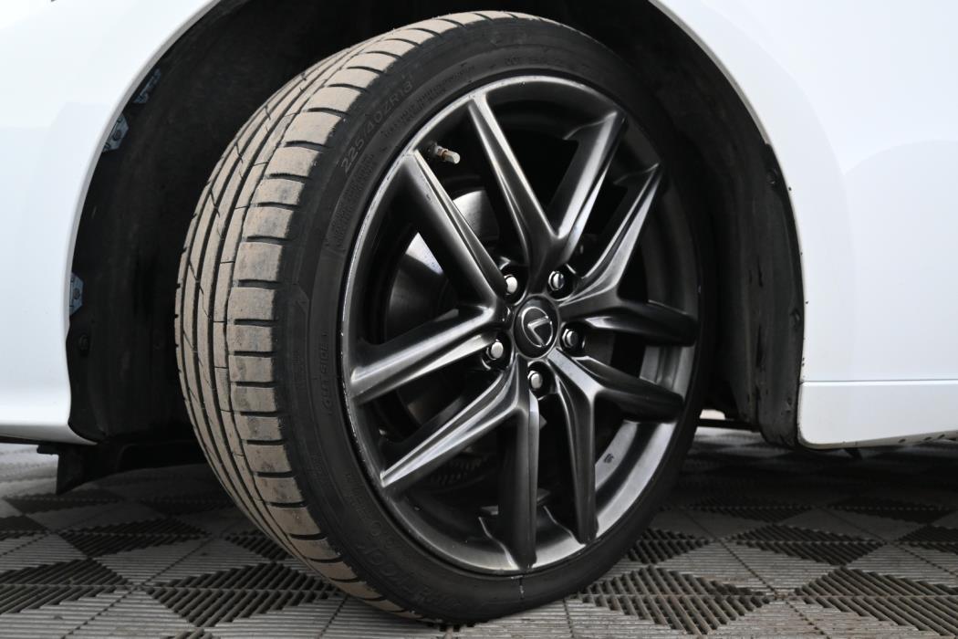LEXUS IS 2013