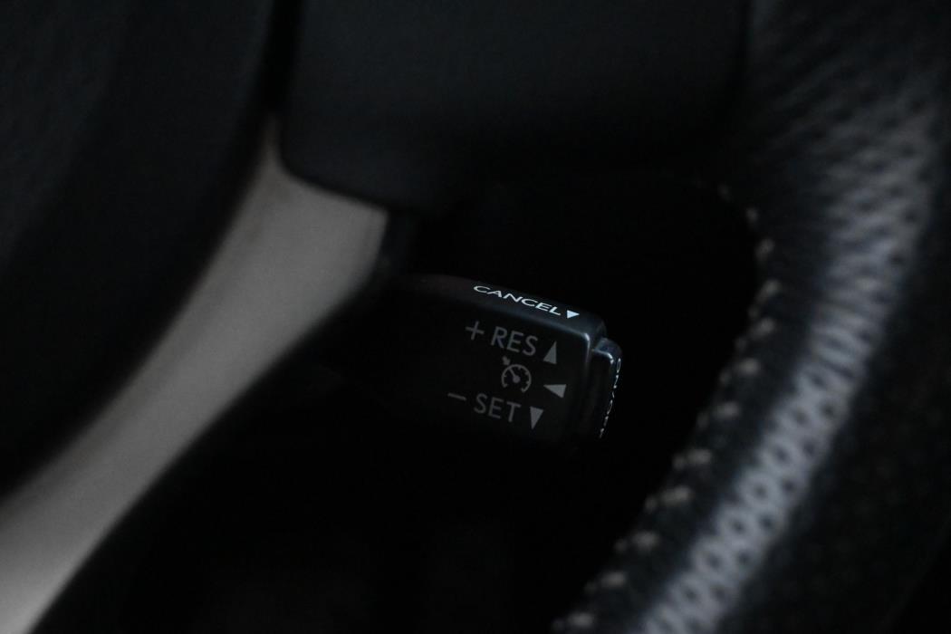 LEXUS IS 2013