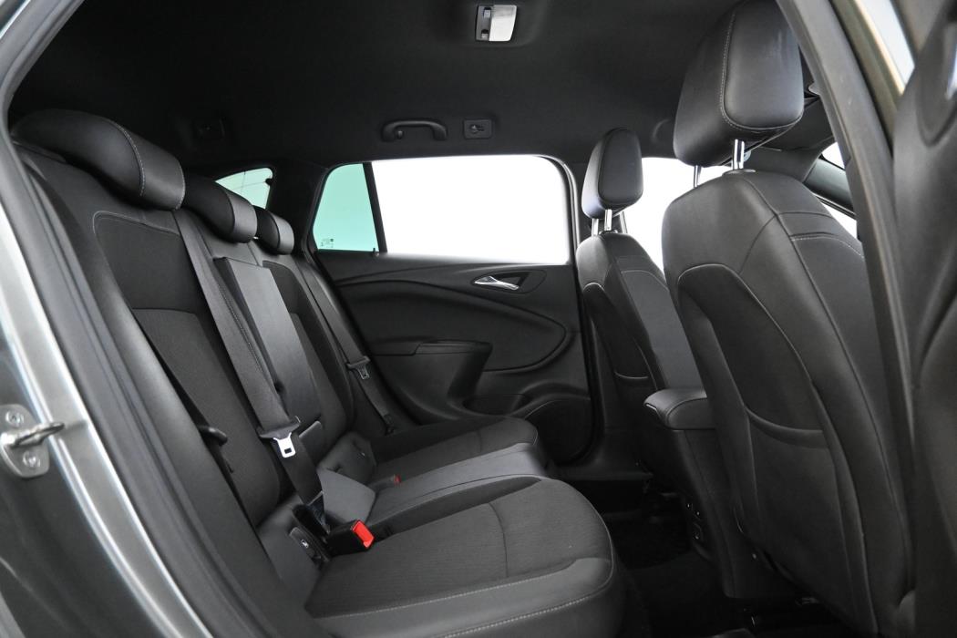 OPEL Astra 2019