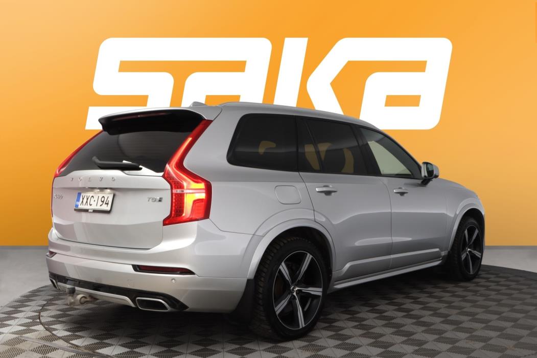 VOLVO XC90 2019