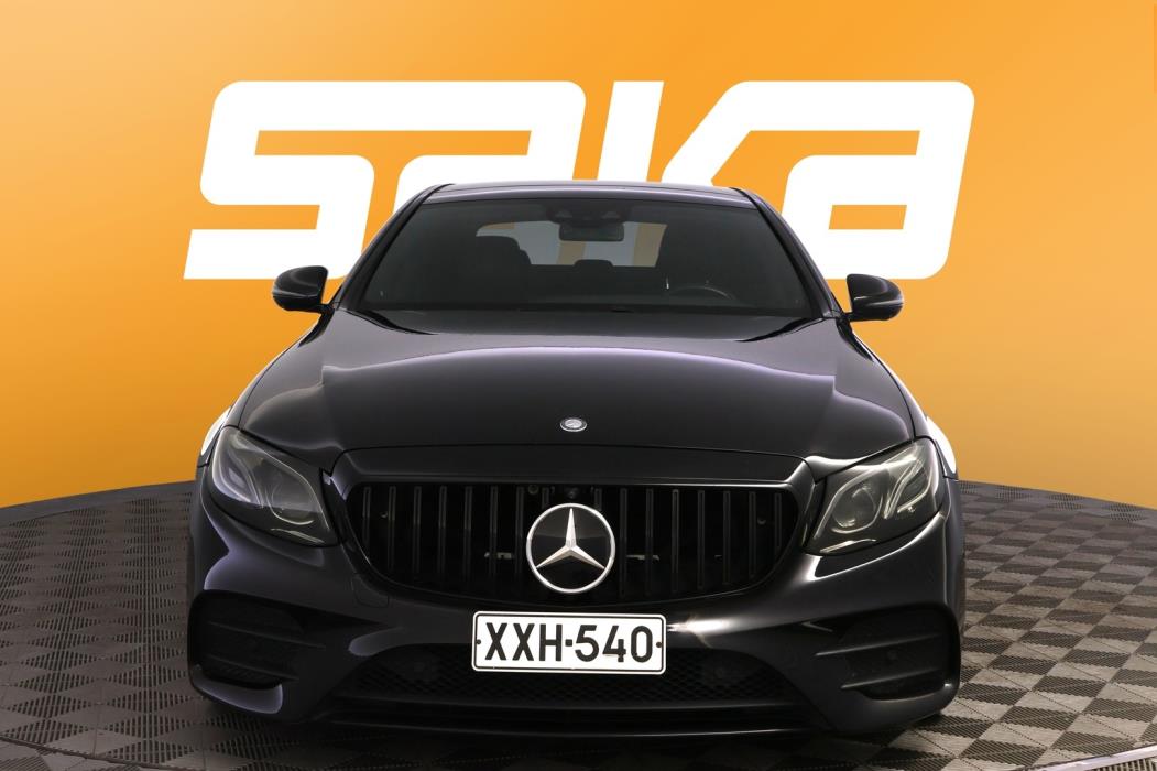 MERCEDES-BENZ E 2017