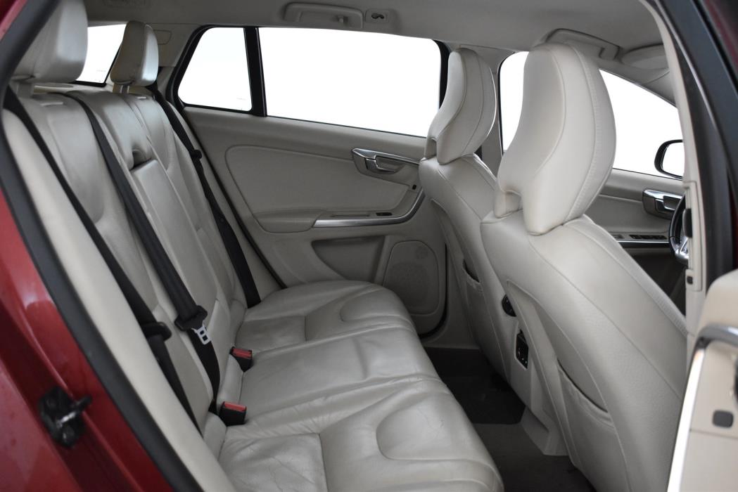 VOLVO V60 2010