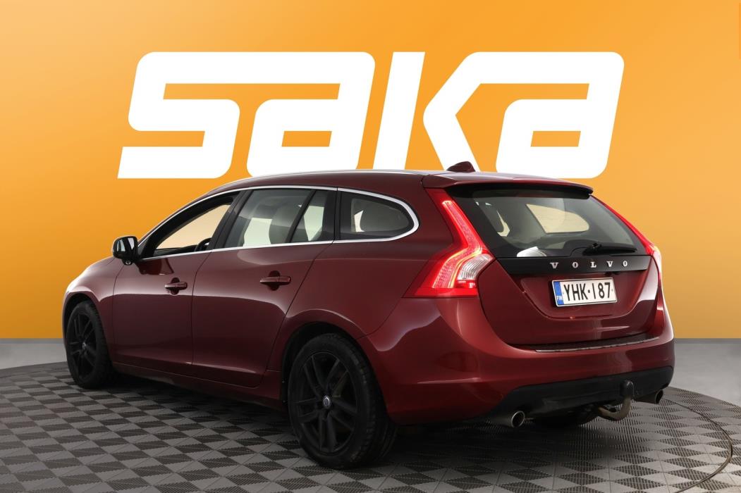 VOLVO V60 2010