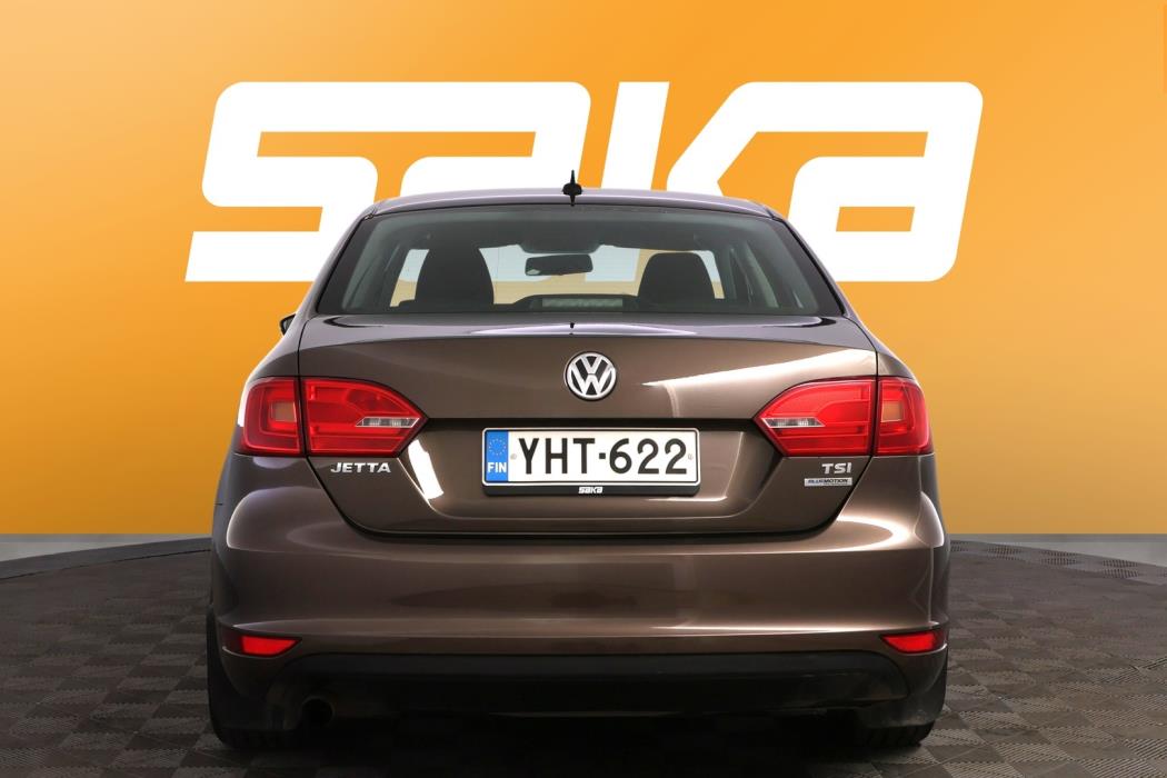VOLKSWAGEN Jetta 2011