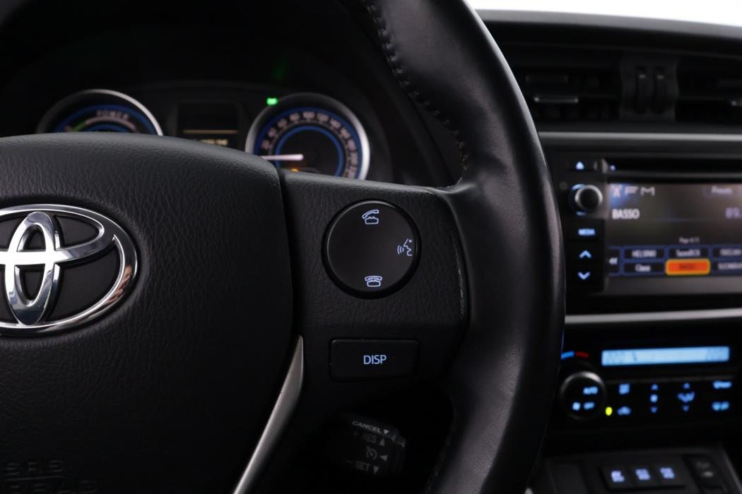 TOYOTA Auris 2013