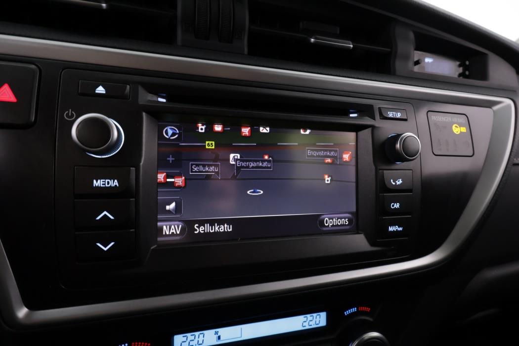TOYOTA Auris 2013
