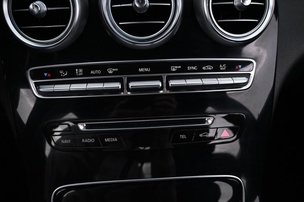 MERCEDES-BENZ C 2014