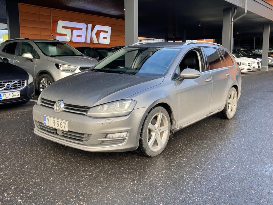 VOLKSWAGEN Golf 2014