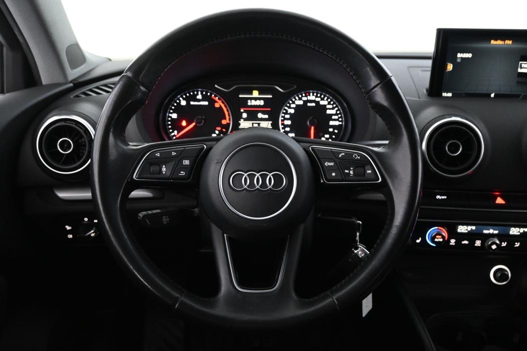 AUDI A3 2017