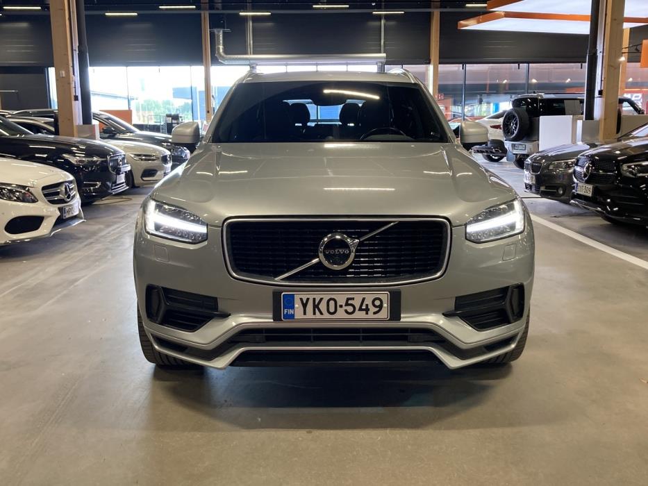VOLVO XC90 2019