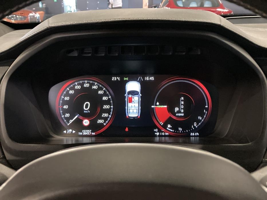 VOLVO XC90 2019