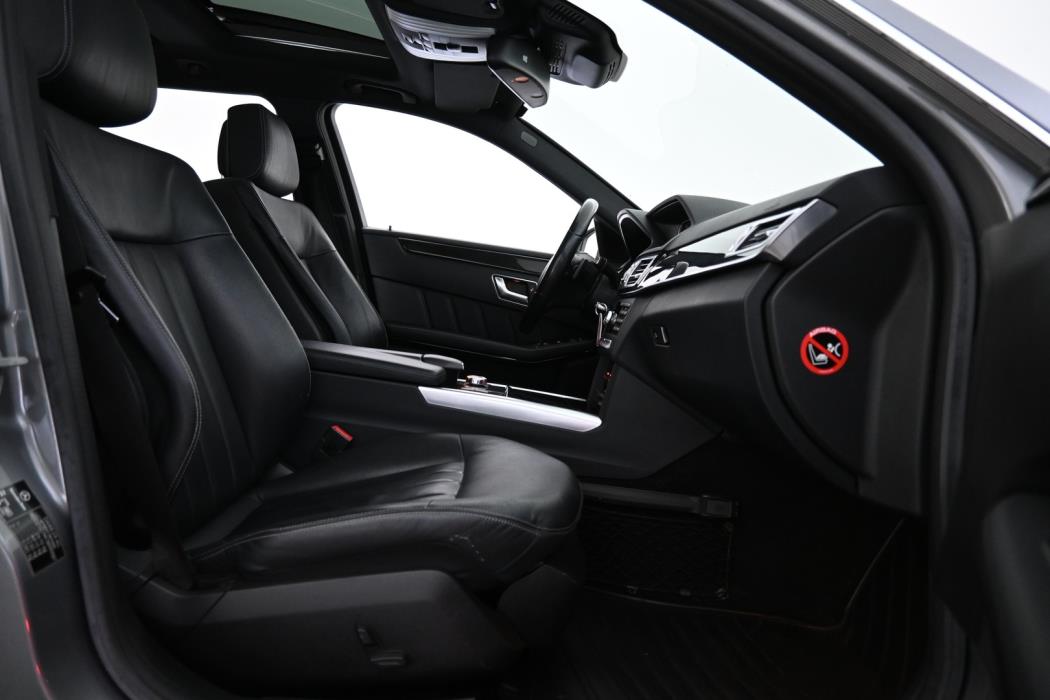MERCEDES-BENZ E 2015