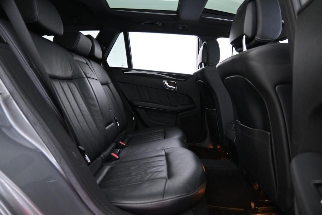 MERCEDES-BENZ E 2015