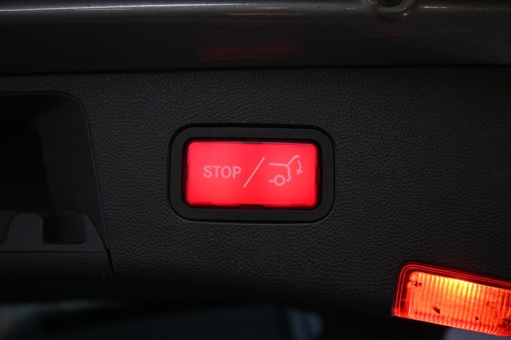 MERCEDES-BENZ E 2015