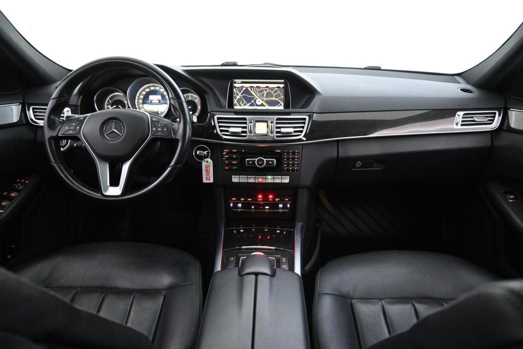 MERCEDES-BENZ E 2015