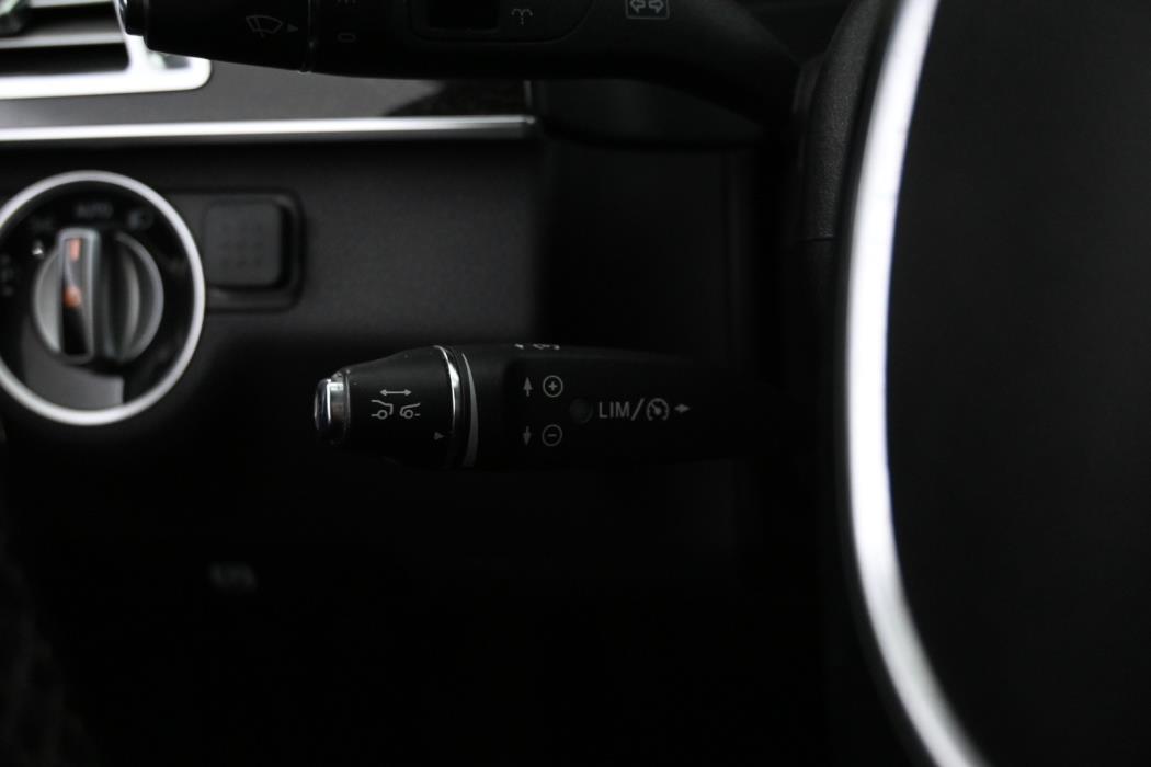 MERCEDES-BENZ E 2015