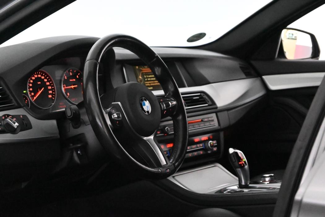 BMW 520 2016