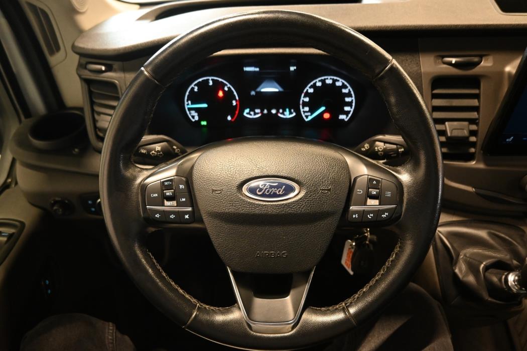 FORD Transit 2023