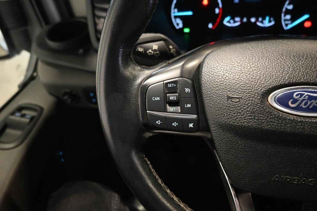 FORD Transit 2023