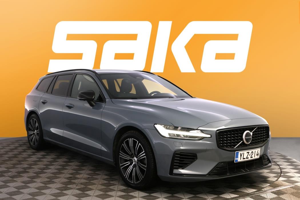 VOLVO V60 2024