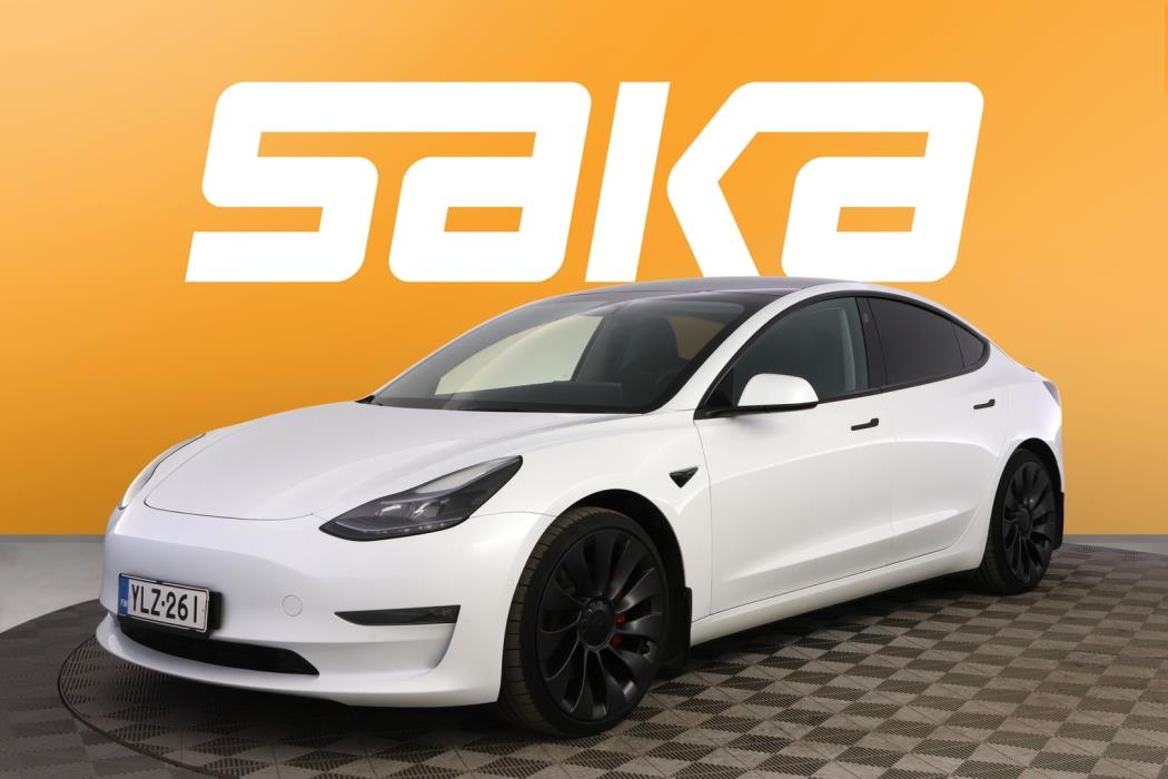 TESLA Model 3 2022