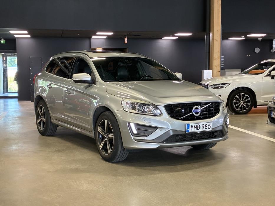 VOLVO XC60 2017
