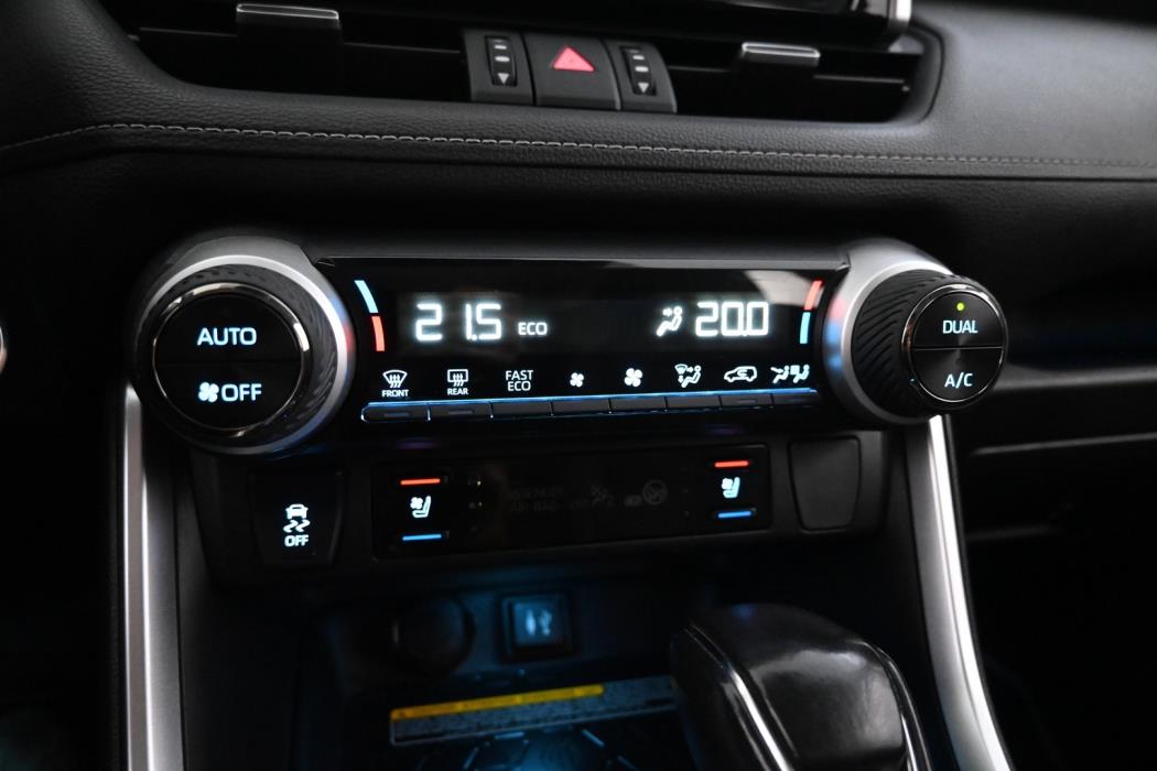 TOYOTA RAV4 2019