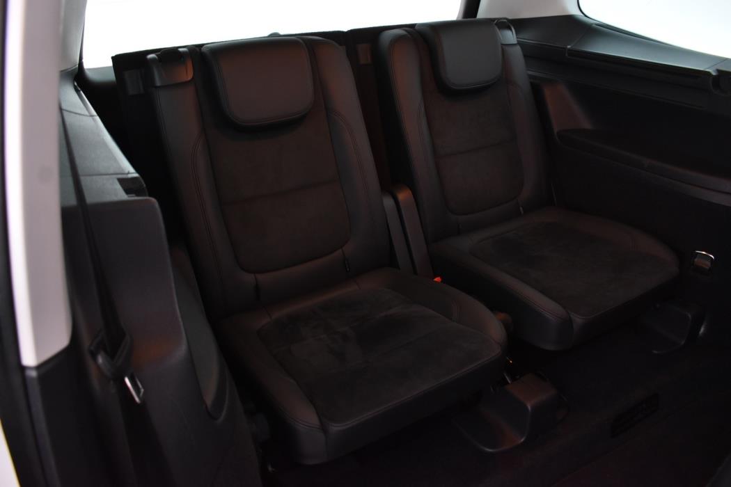 VOLKSWAGEN Sharan 2016