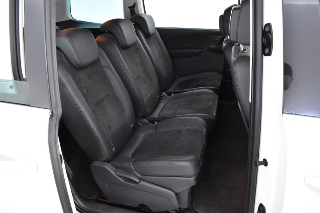 VOLKSWAGEN Sharan 2016