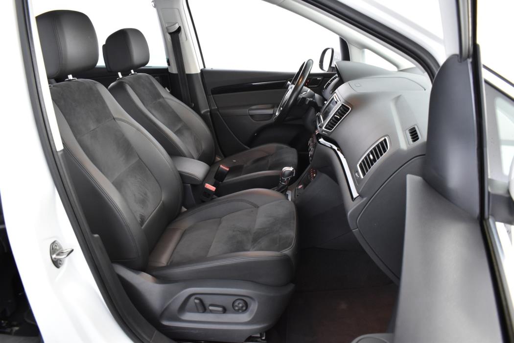 VOLKSWAGEN Sharan 2016