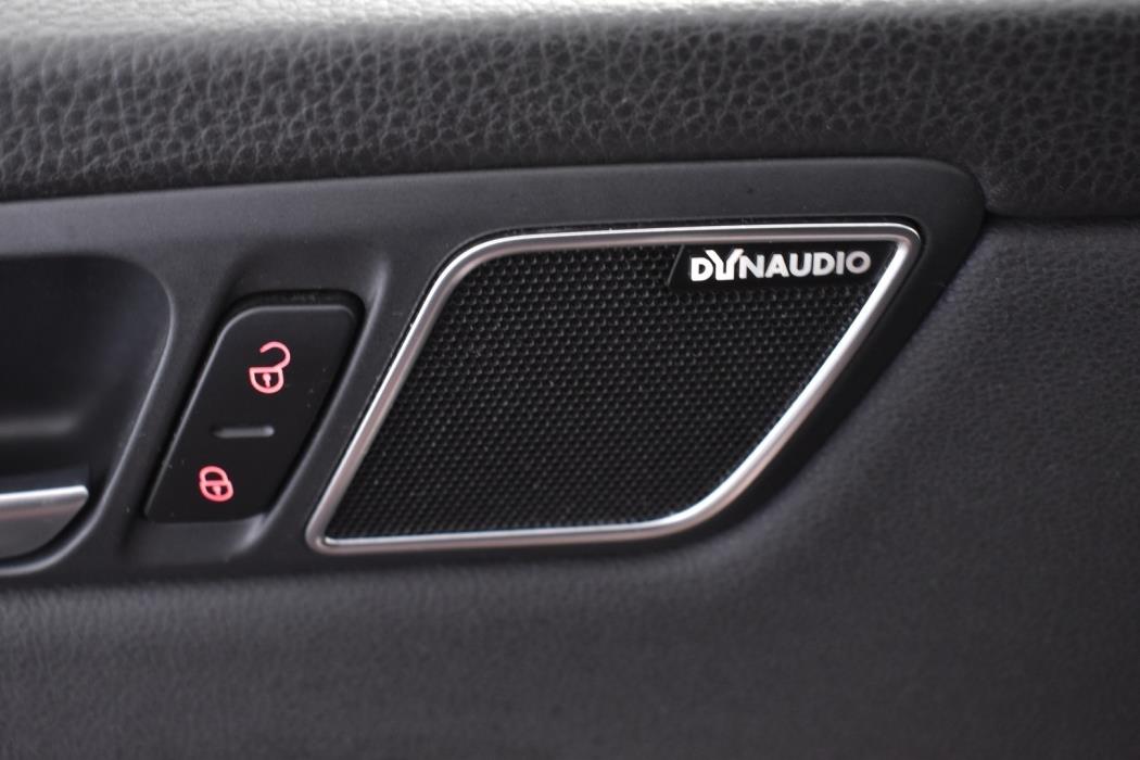 VOLKSWAGEN Sharan 2016