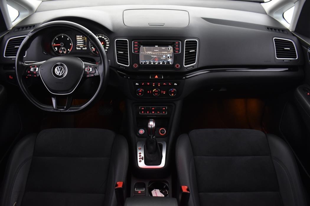 VOLKSWAGEN Sharan 2016