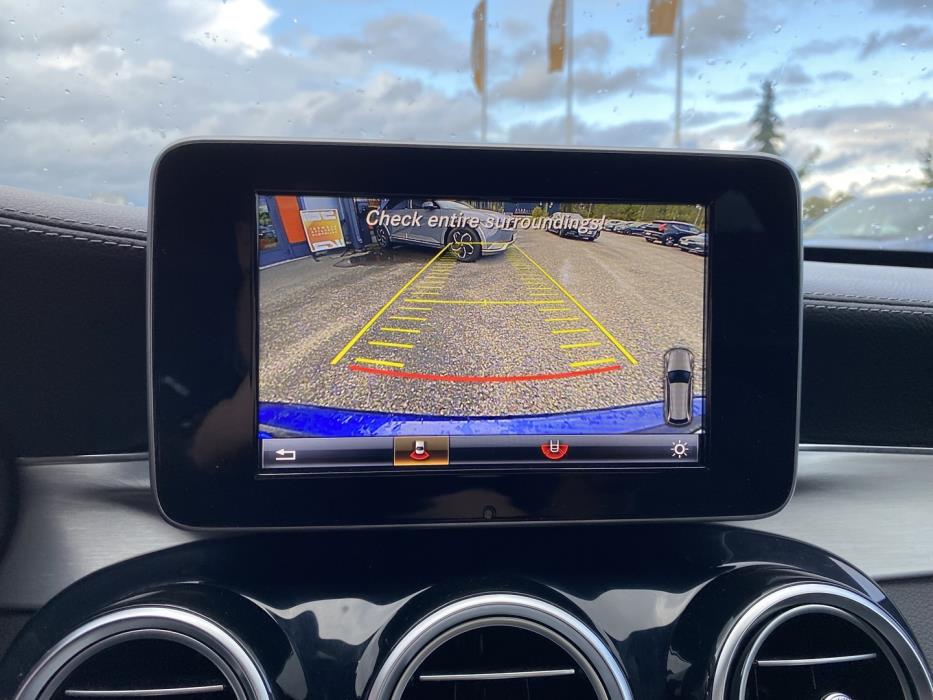 MERCEDES-BENZ C 2015