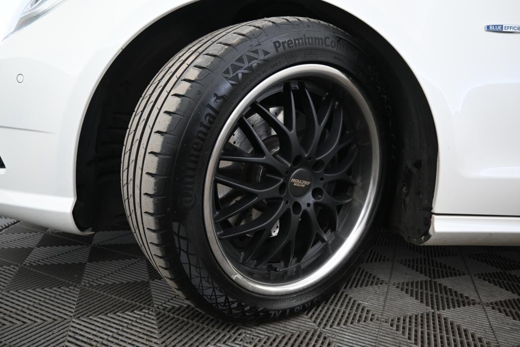 MERCEDES-BENZ CLS 2012