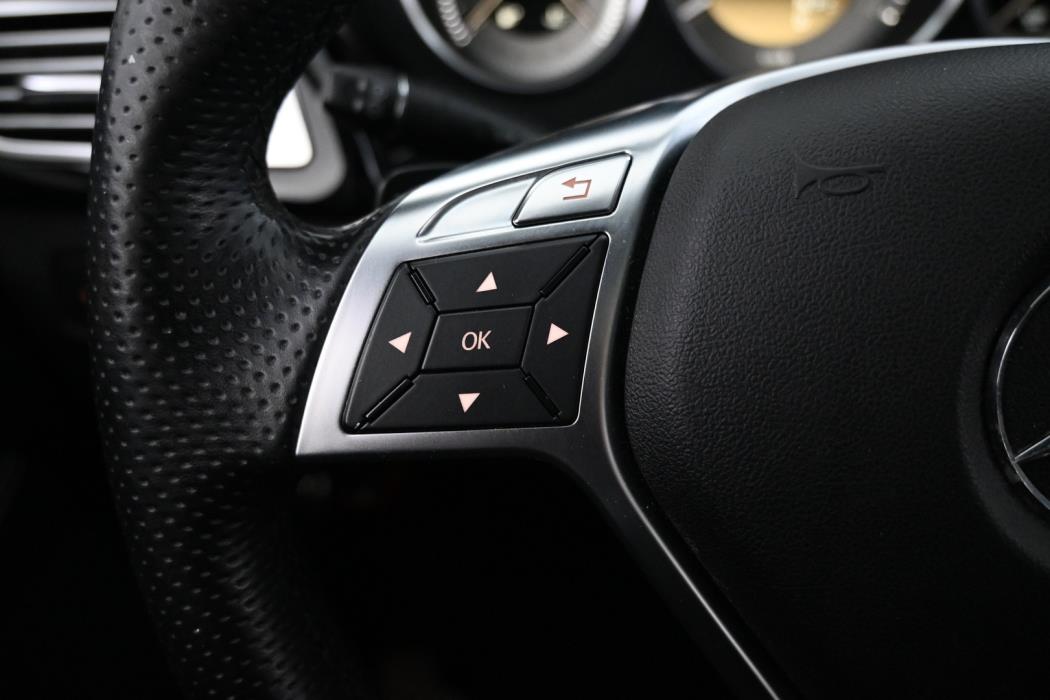 MERCEDES-BENZ CLS 2012